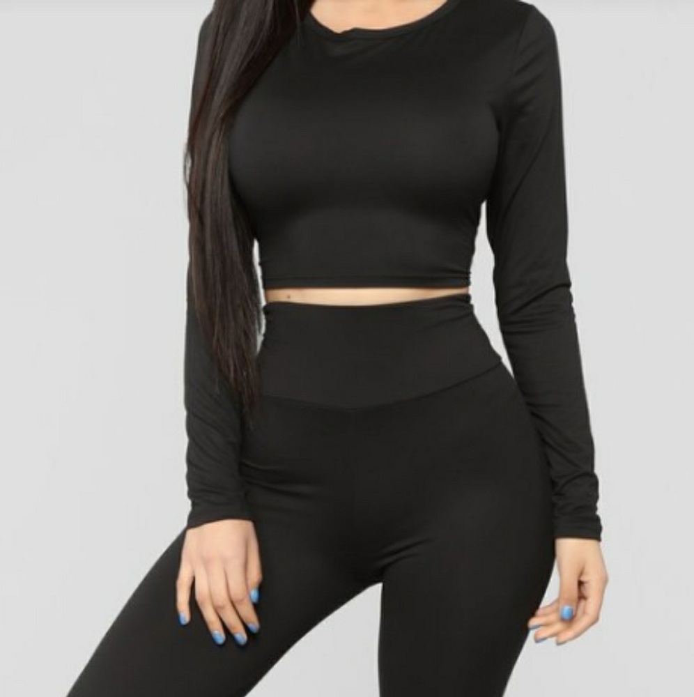 Fashion Nova Still Holding On Lounge Set